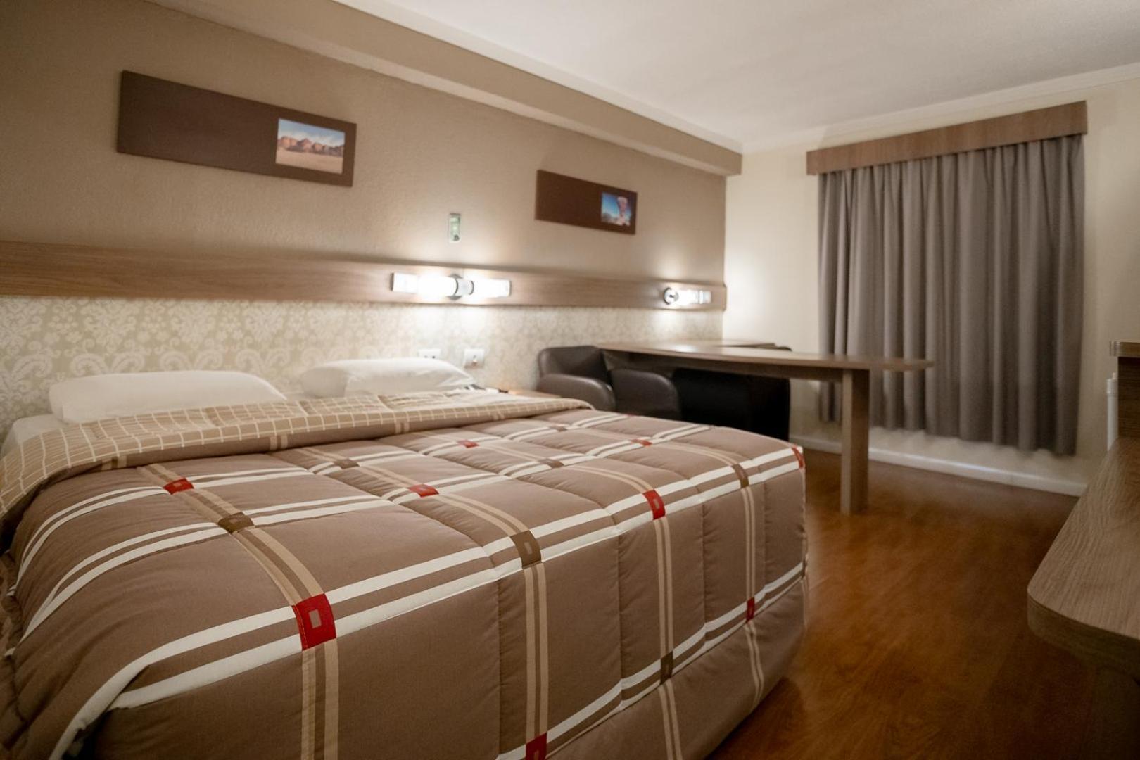 Hotel 10 Ponta Grossa بونتا غروسا المظهر الخارجي الصورة
